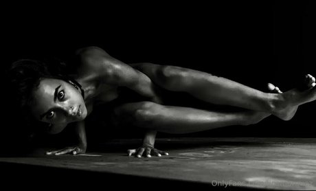 linsmarquez model gallery