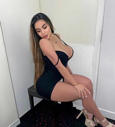 Ester Ana Batista pretty model gallery