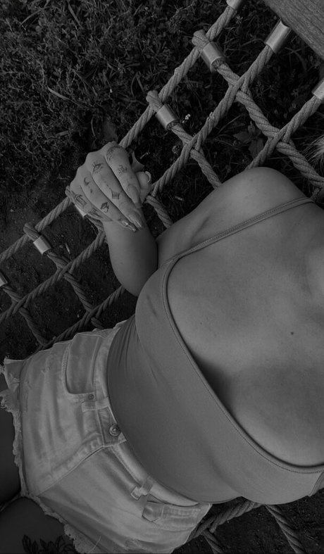 Justyna Czerwinska pretty pornstar photos