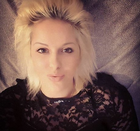 Valentina Morselli model photo