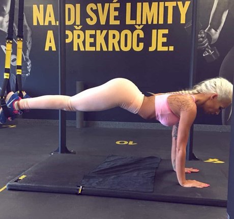 cuckquean onlyfans beautiful archive