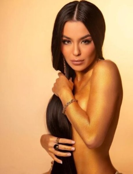 Beatriz Michelle beautiful star picture