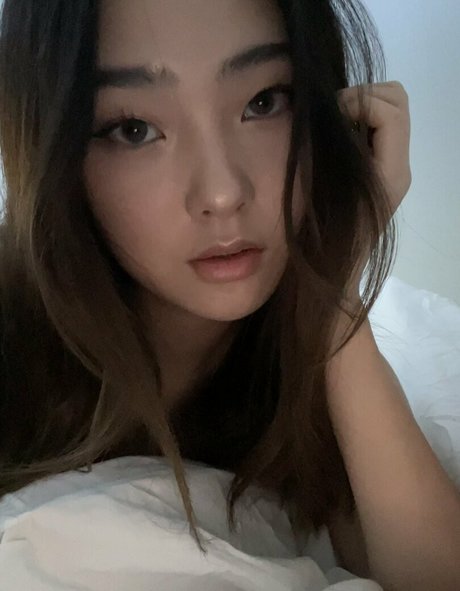 esblee star hot galleries