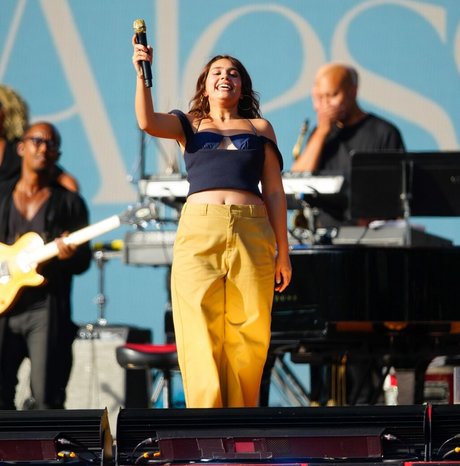 Alessia Cara hot pornstar photo