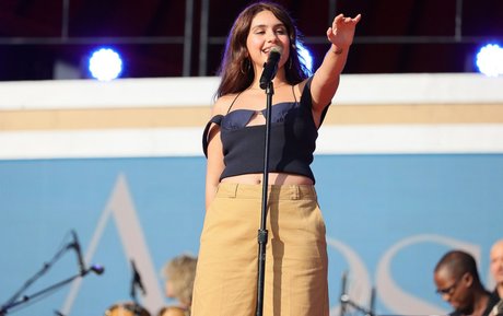 Alessia Cara beautiful model pictures
