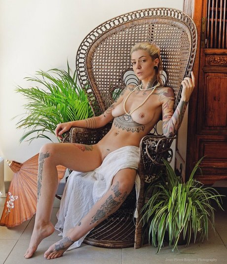 non nude onlyfans free naked pictures