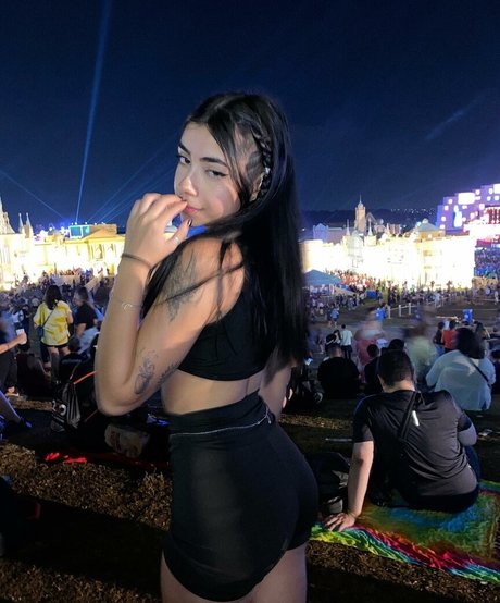 _malusg star pornographic picture