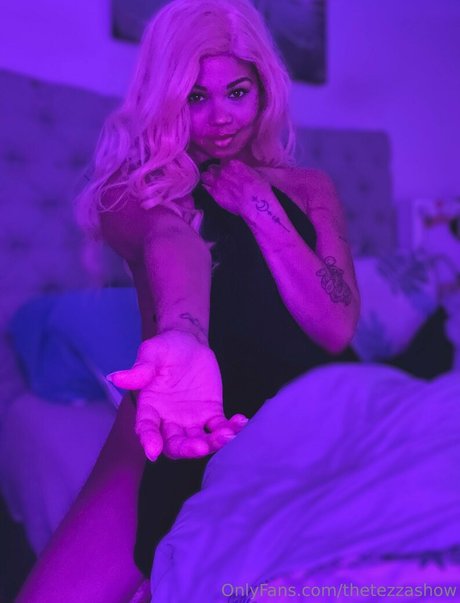 thetezzashow star nudes galleries
