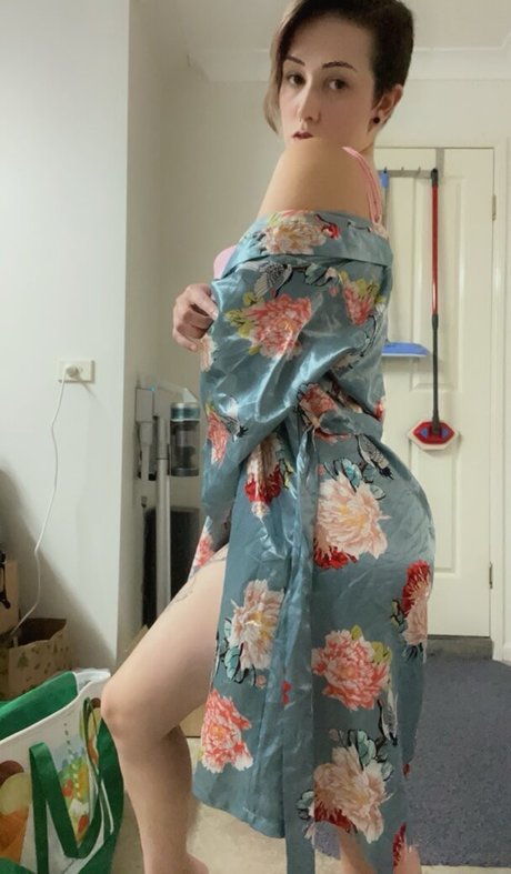 Littlesin16 star nudes gallery