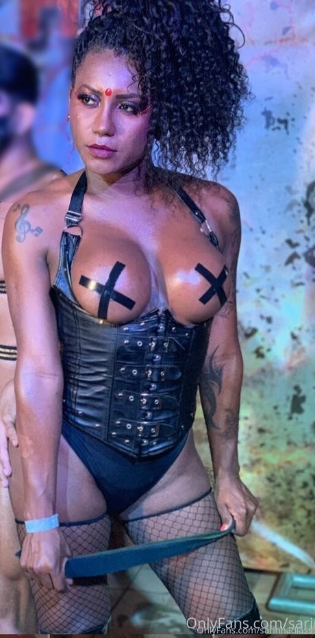 sarinhadiass pornstar hot pics