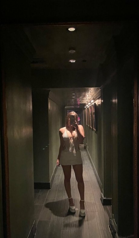 busty milf onlyfans pretty archive