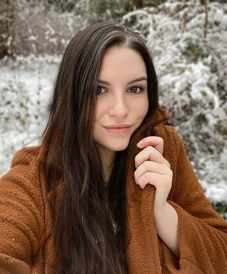 katestark high quality model picture