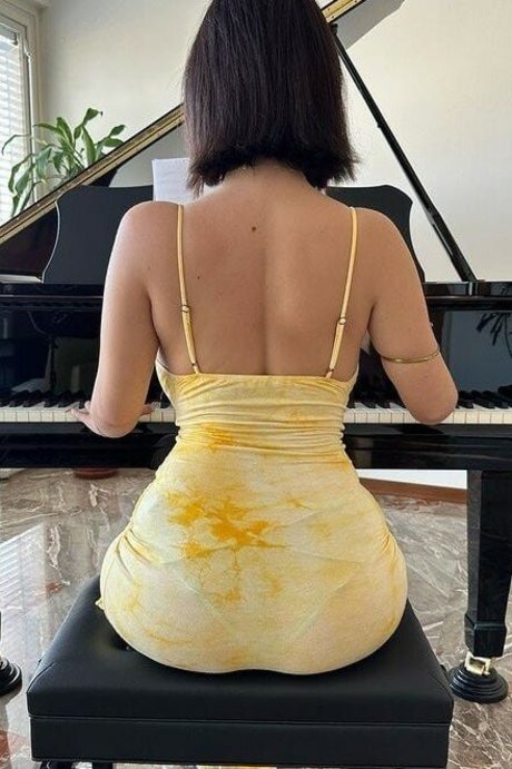 pregnant princess onlyfans art nude photo