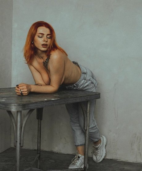 brunette milf onlyfans free sex photos