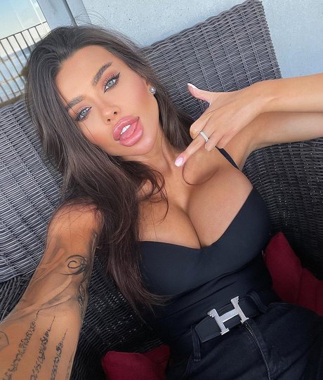 Miss valeriakalinina pretty pornstar galleries