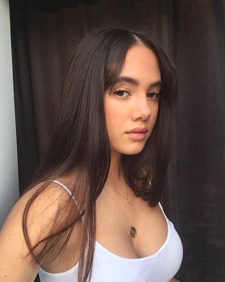 Saoirse Alicia Behzadi_ star sex archive