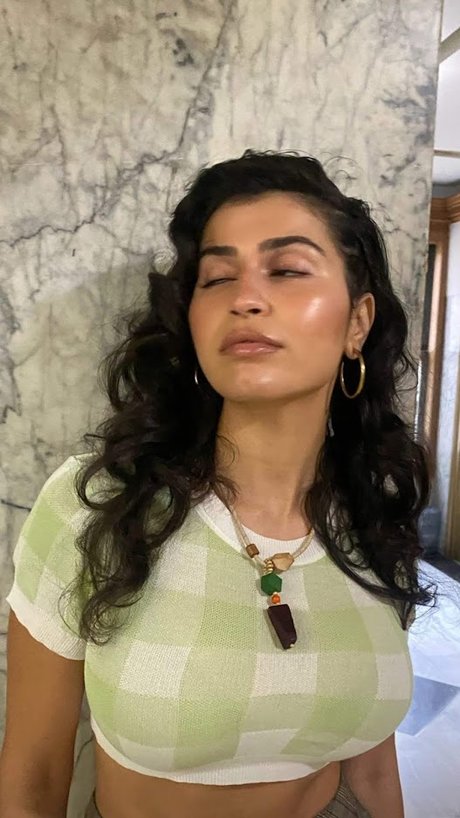 asian petite onlyfans hot sexy images