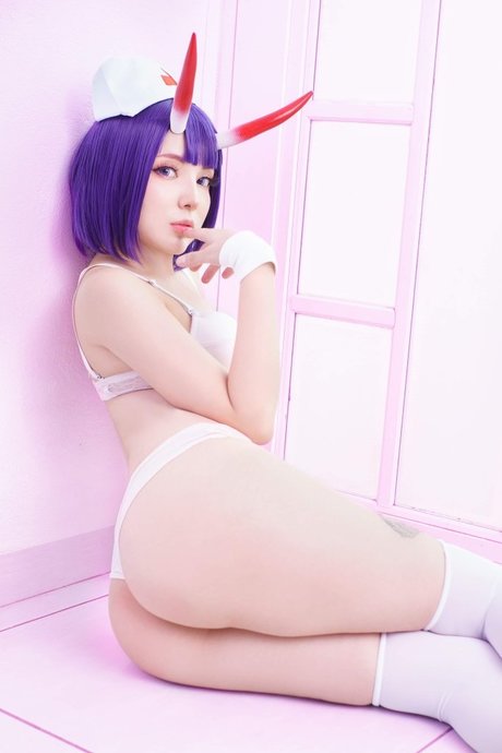 tight onlyfans adult image