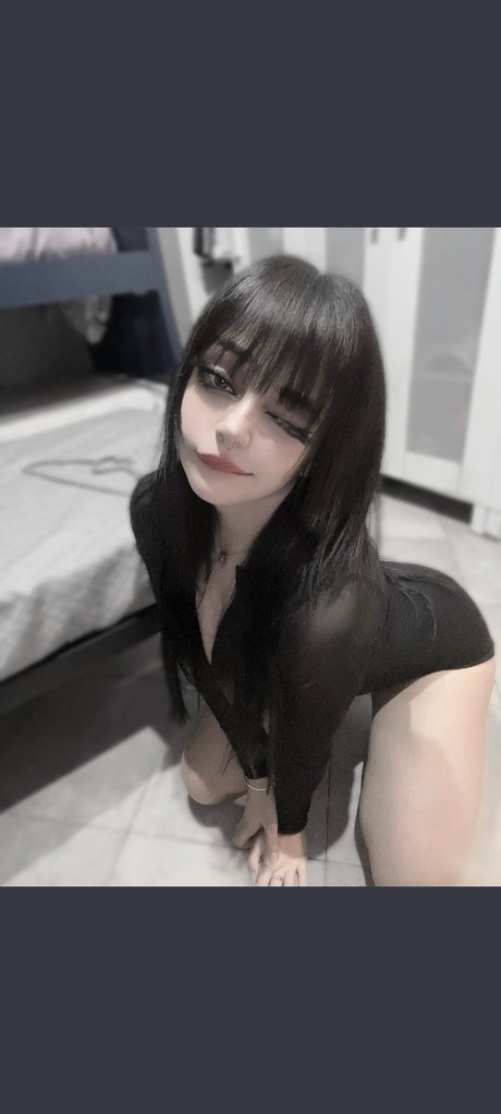 Cattywaifu adult model img