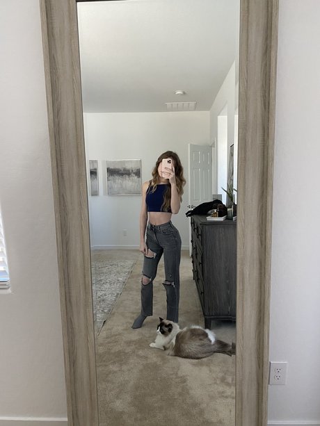 petite milf onlyfans sexy xxx gallery