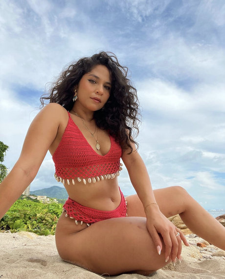 Jessica Gabriela pretty actress picture