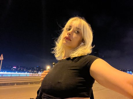 cute babe onlyfans beautiful archive