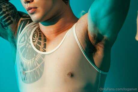 brunette teen onlyfans top photos