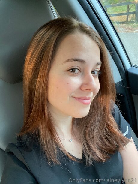 Laineylynn21 high quality pornstar photo