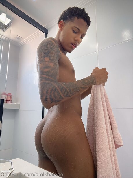 Omlkbaiano model exclusive photos