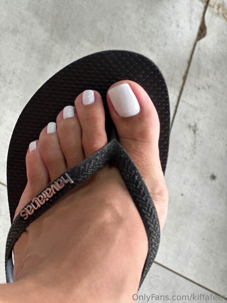 Kiffafeet pornstar nudes photos