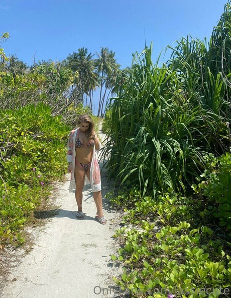 uncensored onlyfans nudes images