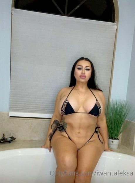 iwantaleksa naked model images