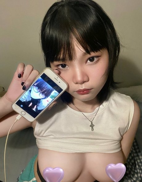 yukxwaii xxx actress gallery