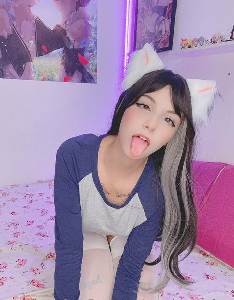 annekuronofree pornstar hd pics