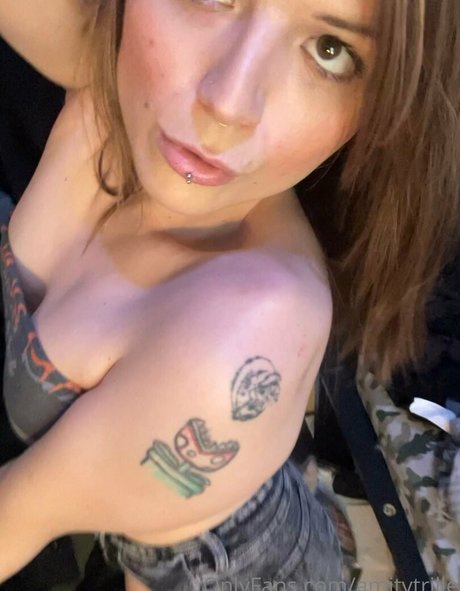 curvy star onlyfans beautiful naked pics