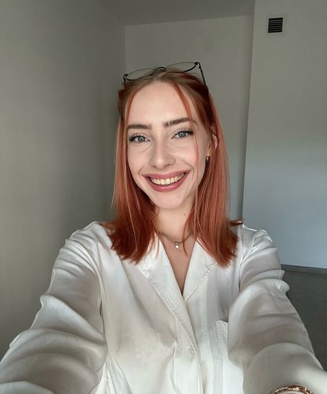 Alissa Strekozova high quality actress images