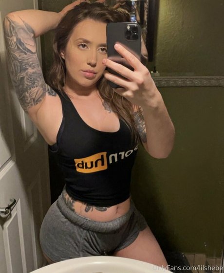 lilshebe perfect star photo