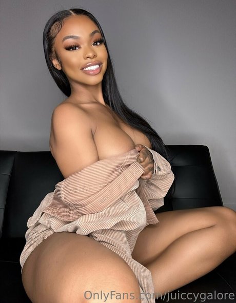 juiccygalore pornographic star pictures