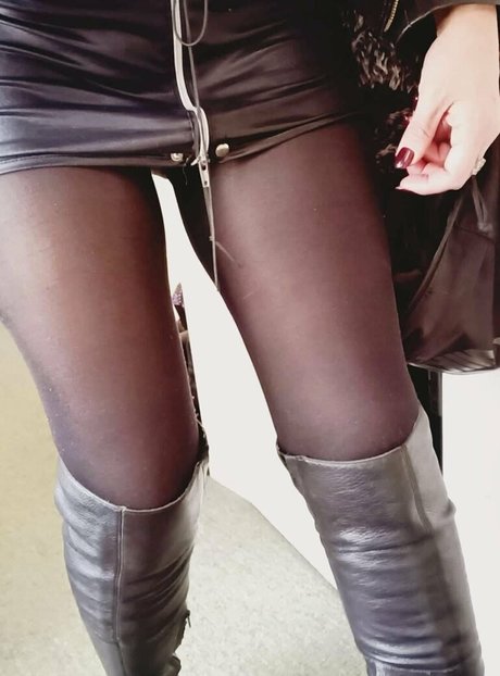 horny mature onlyfans sexy image