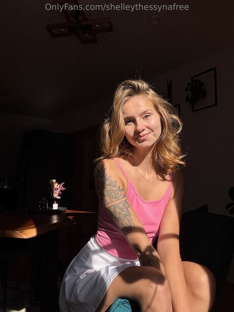 Shelleythessynafree profile pic