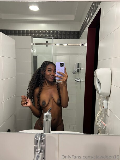 hung shemale onlyfans hot photo