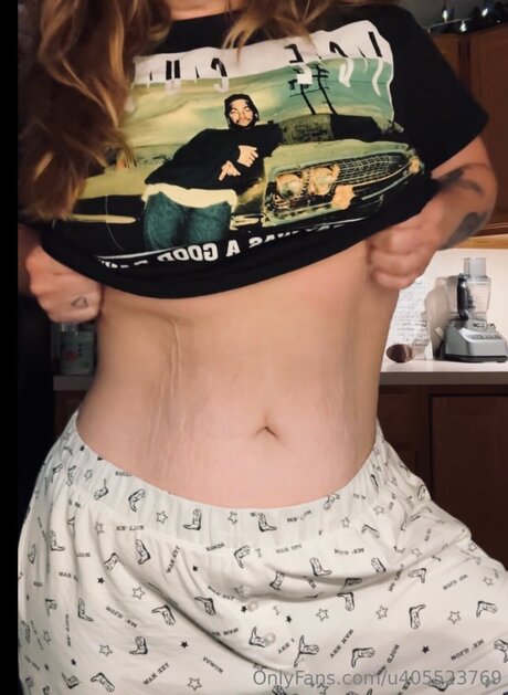 blonde cumshot onlyfans exclusive archive