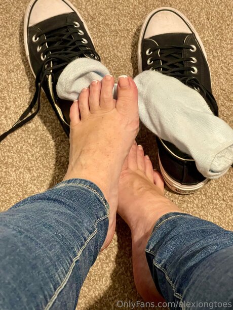 young asian onlyfans sexy naked images