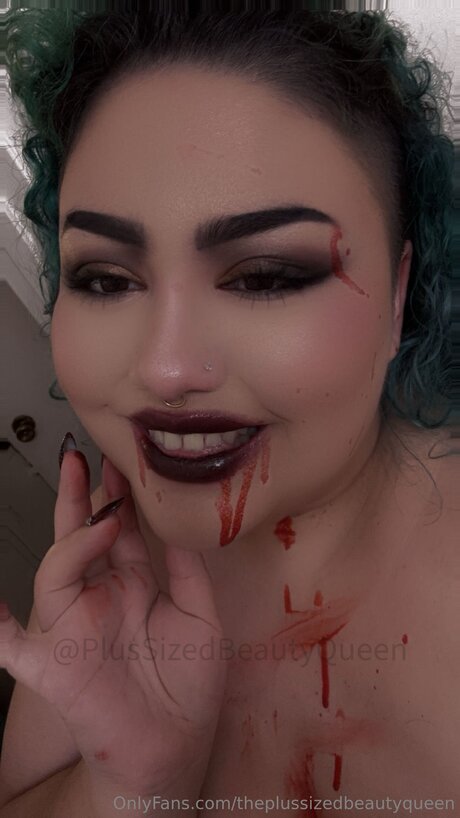 Theplussizedbeautyqueen pretty pornstar pic
