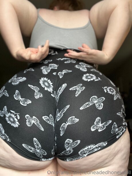 Redheadedhoneydoll sexy actress gallery