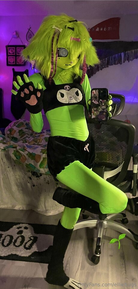 Elliebugs free model photos