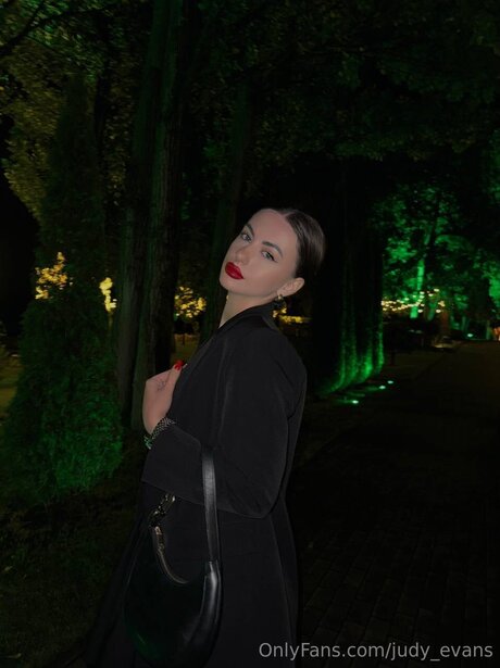 Judy Evans high quality star pics