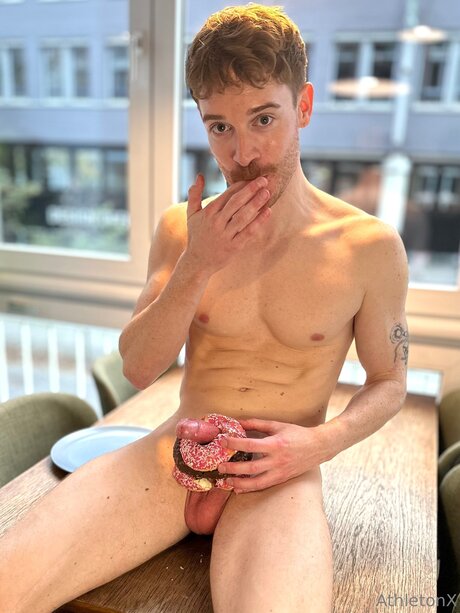 Athletonx high quality model picture