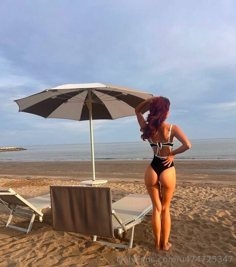 Aariel Leiira actress pics