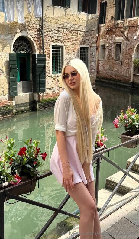 Sweetcarolinats pornstar xxx pics